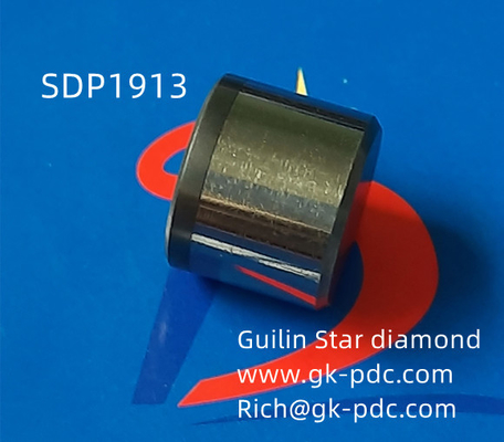 তেল গ্যাস তুরপুনের জন্য 9.05mm PDC পলিক্রিস্টালাইন ডায়মন্ড কমপ্যাক্ট